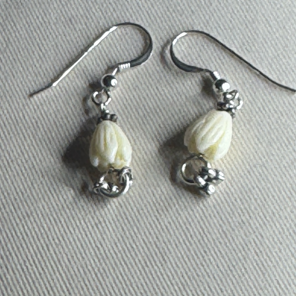 Chic Silver and Cream Floral Earrings